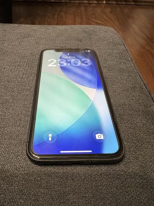 Iphone 11 64 gb czarny kartonik