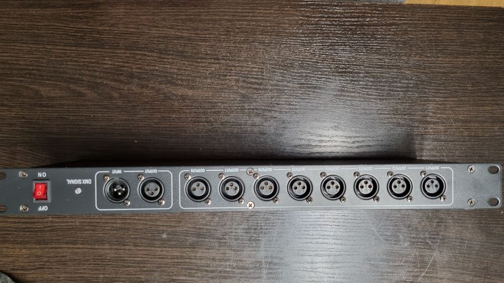 Kontroler oświetlenia scenicznego DMX512 Rozdzielacz 8  wyjść