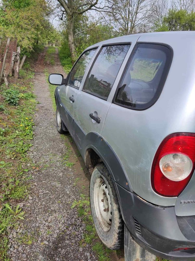 Chevrolet NIVA Bertone