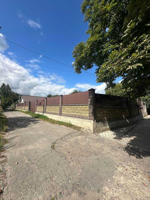 КВАСИЛІВ 90м2 Здам ФАСАДНЕ ОКРЕМОСТОЯЧЕ приміщеня зДілянкою надДорогою