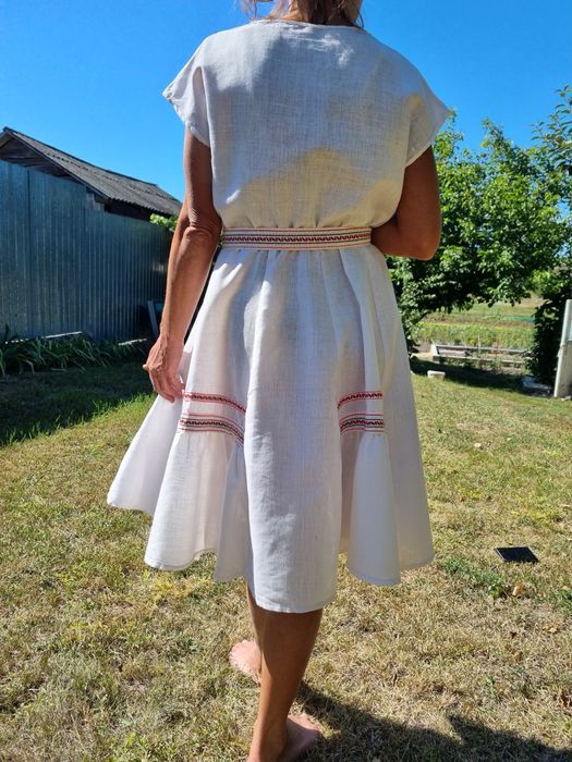 Сукня ретро  в українському національному стилі