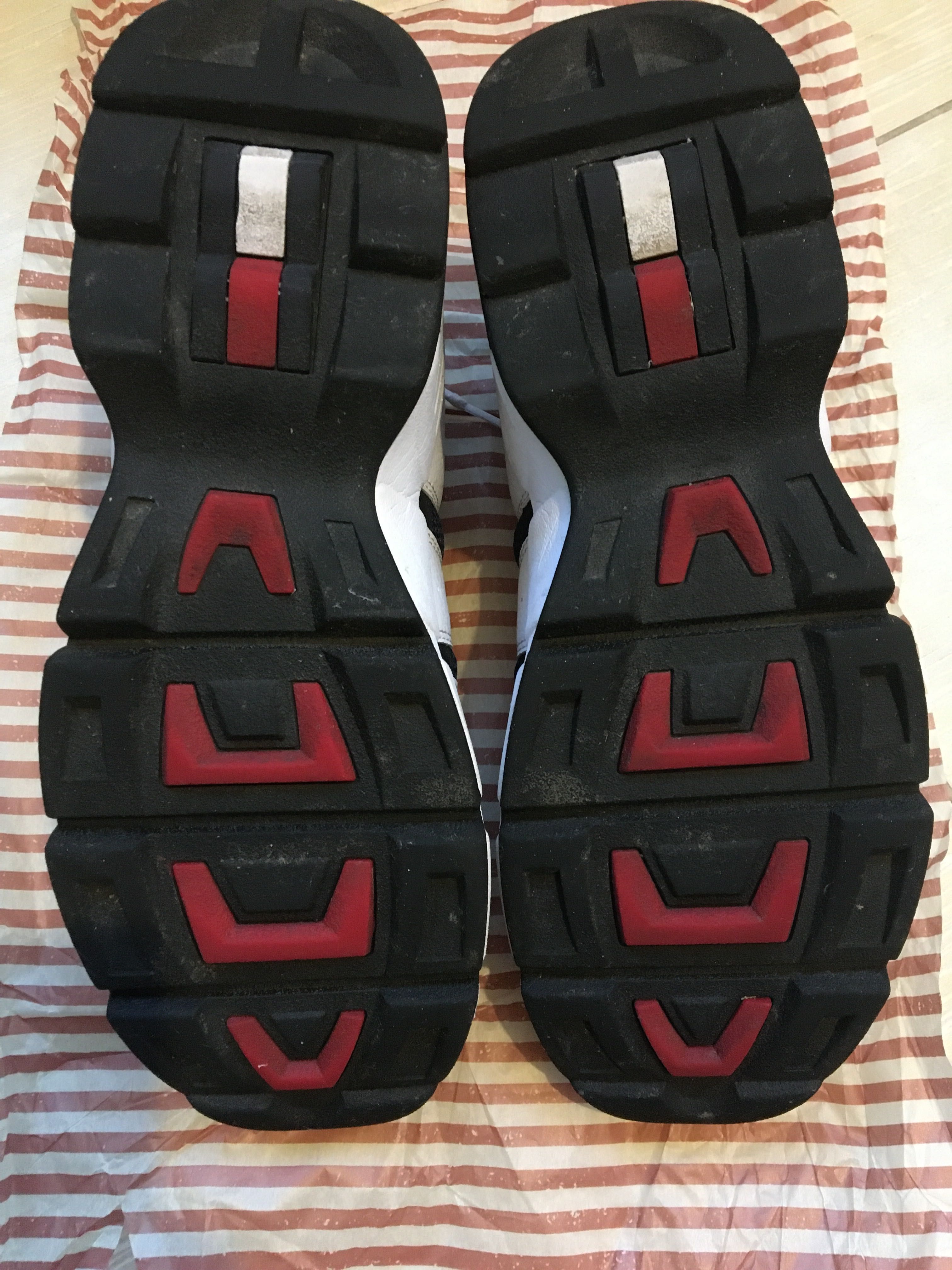 TOMMY HILFIGER кроссовки мужские 45EUR 29см белые