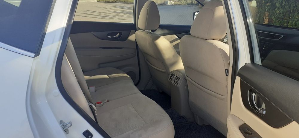 Продам Nissan Rogue 2015