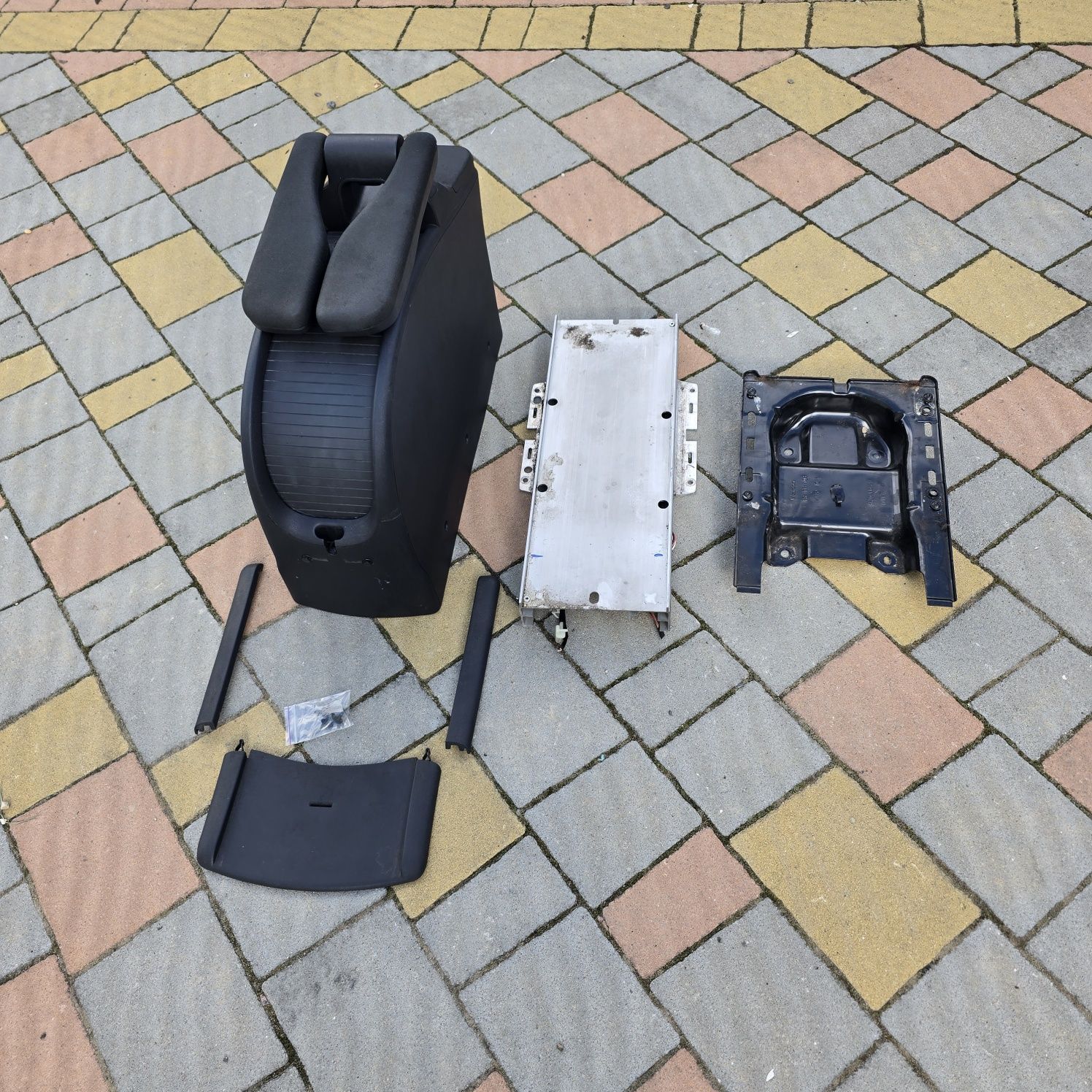 Підлокітник Renault Scenic 2 чорний