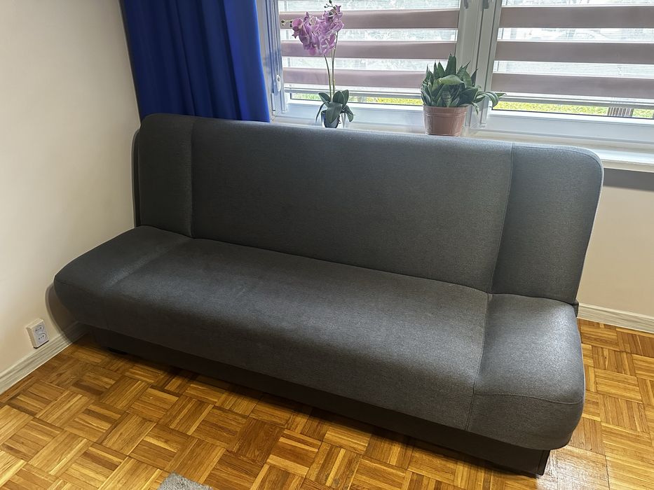 Kanapa wersalka rozkladana z funkcją spanka schowek