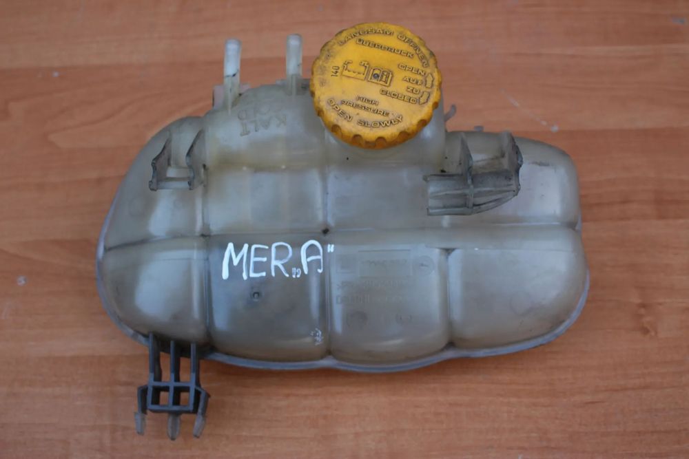 ZBIORNICZEK WYRÓWNAWCZY PŁYNU OPEL MERIVA A 1.6 1.8 B 1.7 CDTI 13160252