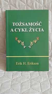E. H. Erikson, Tożsamość a cykl życia   bdb