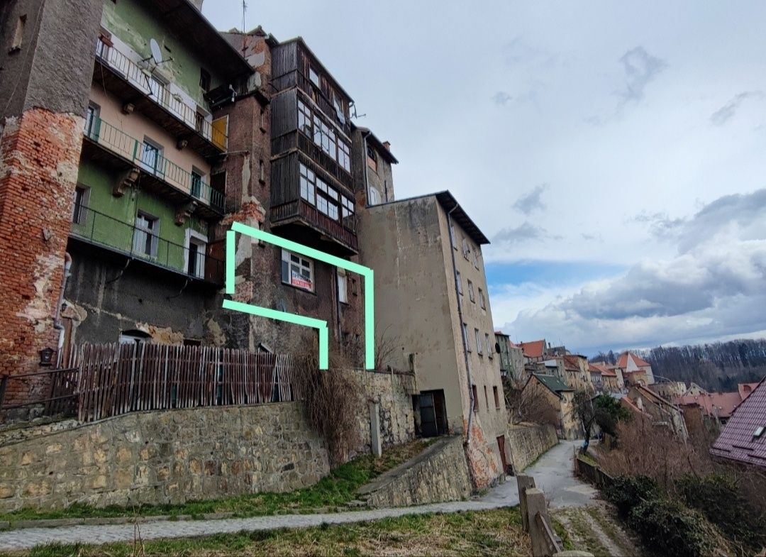 TANIO! Mieszkanie 98m centrum BYSTRZYCA KŁODZKA kamienica