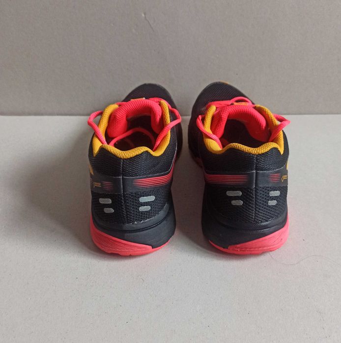 Damskie buty Asics GT-1000 Gore-Tex roz.39