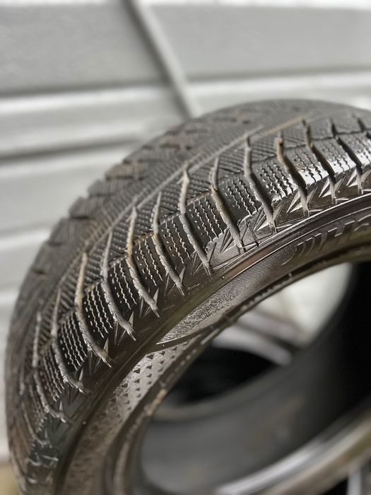 Шини 215 55 17 зима