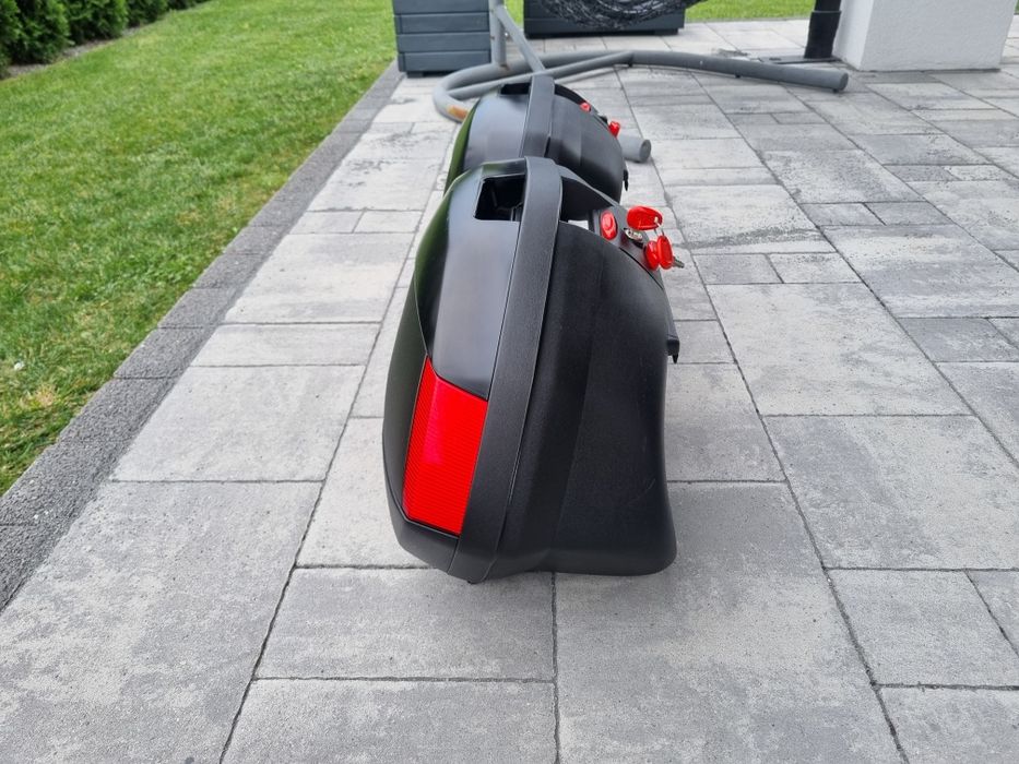 Kufry Boczne GIVI V35 Kufer Monokey Kappa Walizki