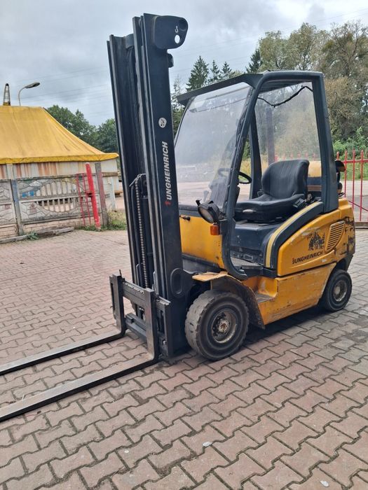 Wózek widłowy na gaz Jungheinrich