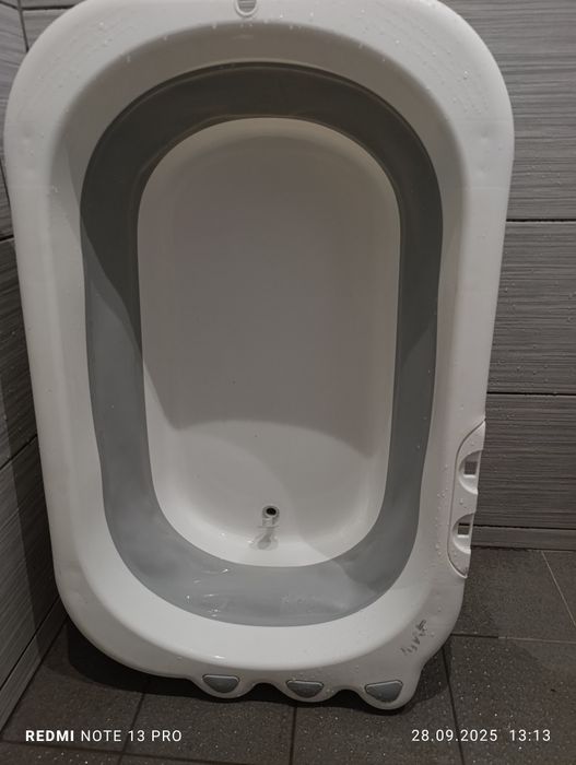 Wanienka silikonowa składana.