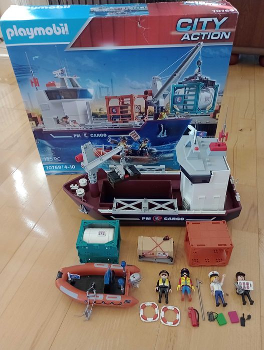 Playmobil City Action 70769 Duży kontenerowiec z łodzią służb celnych
