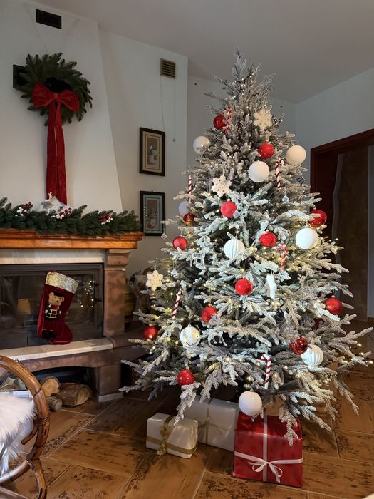 Świerk Lapland 100% PE choinka sztuczna ośnieżona jak żywa