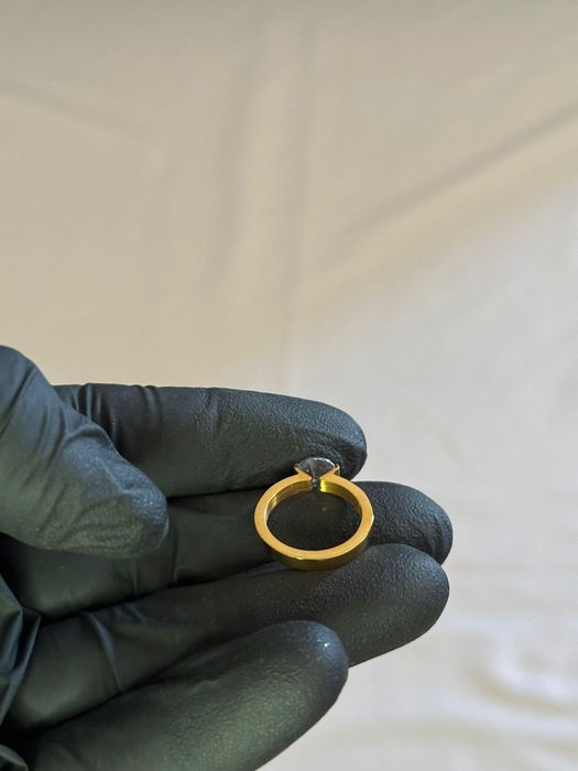 Anel estilo aliança