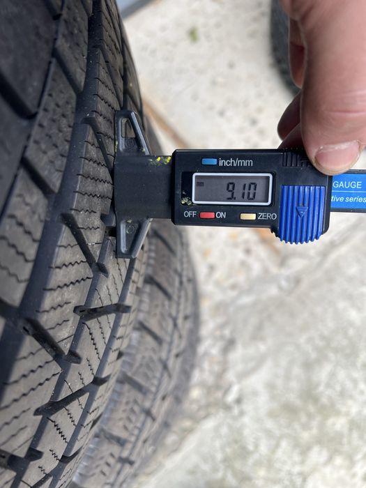 Зимові шини 215/60/17С 109/107Т Falken EuroWinter Van01