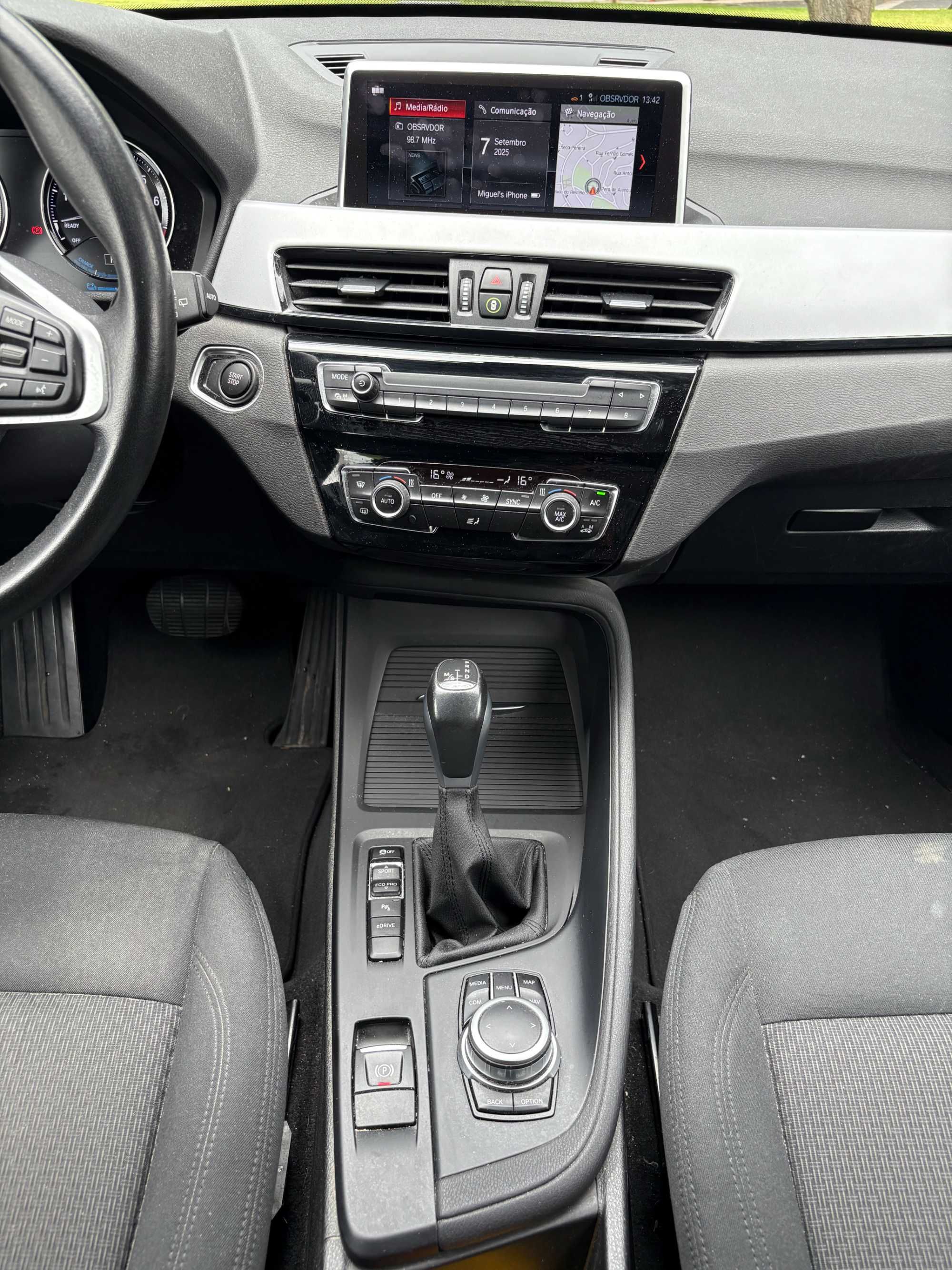 BMW X1 xDrive25e – Plug-in Hybrid Automático