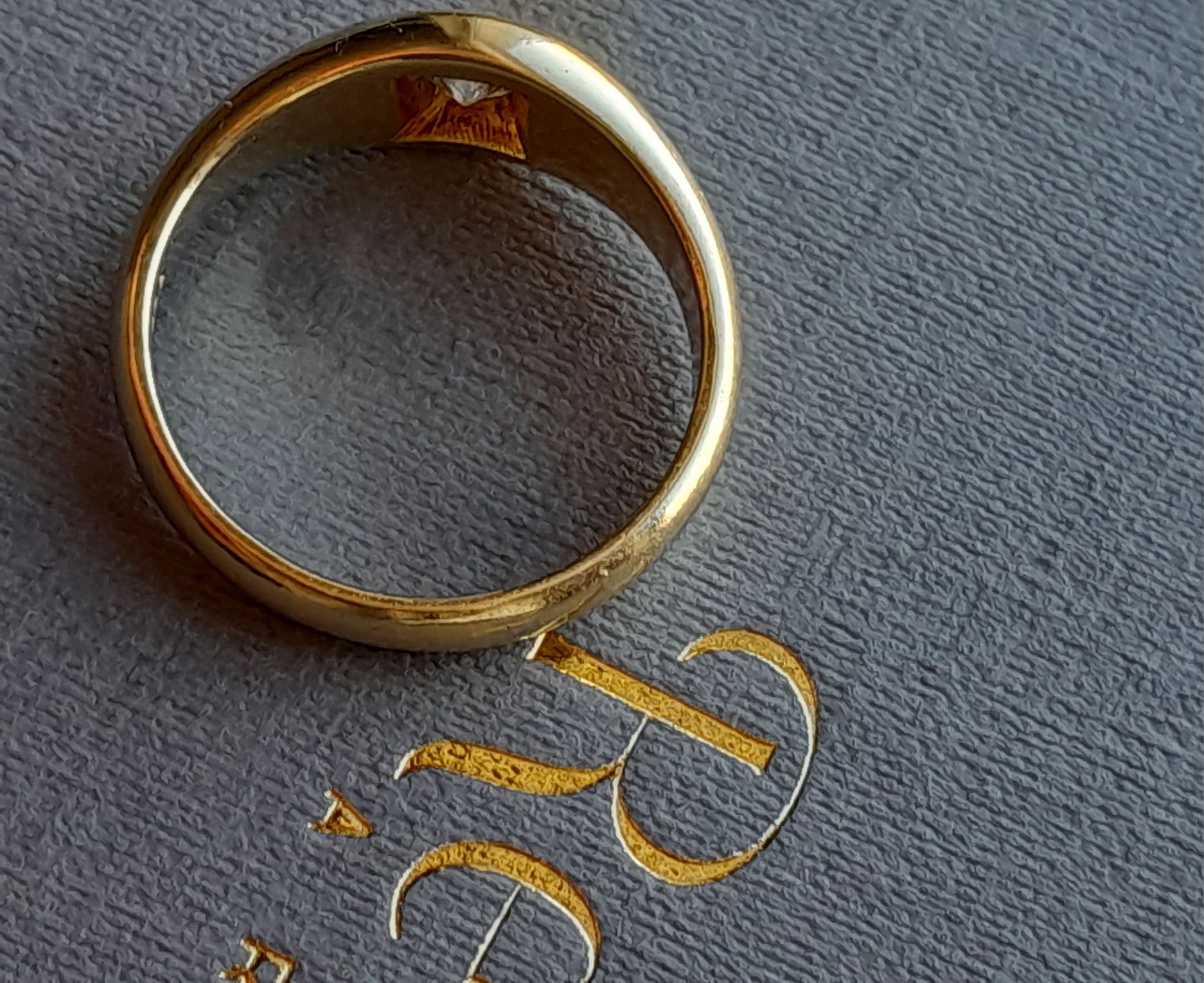 R.9 Pierścionek 3.9g Sygnet Diament 0.24ct Złoto 585 WYCENA