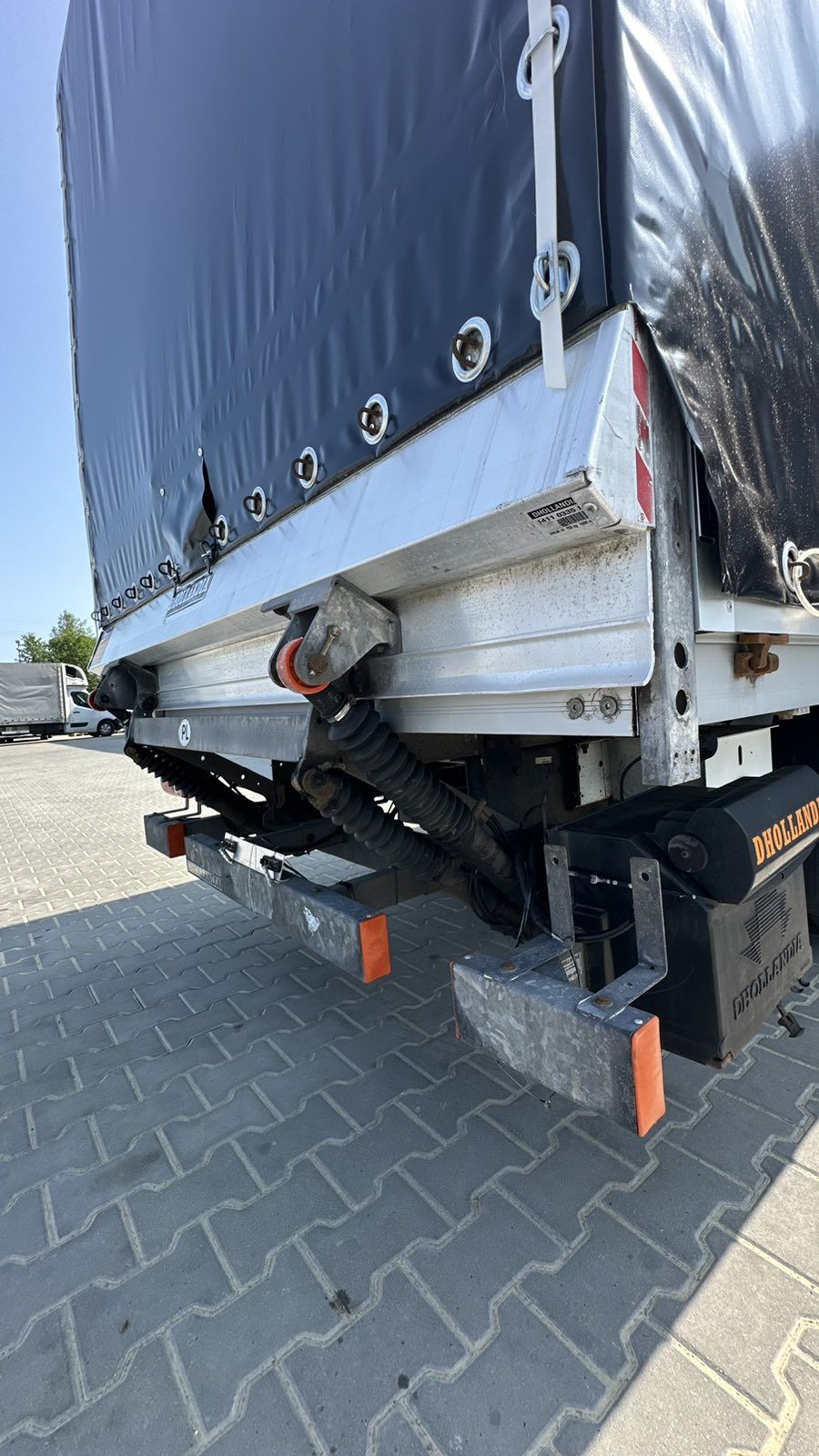 Гідроборт в зборі з будою на Renault Master