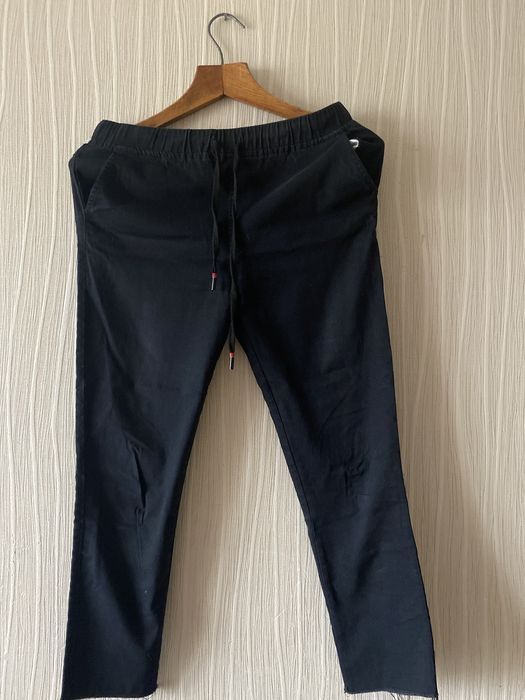 Спортивні цупкі штани