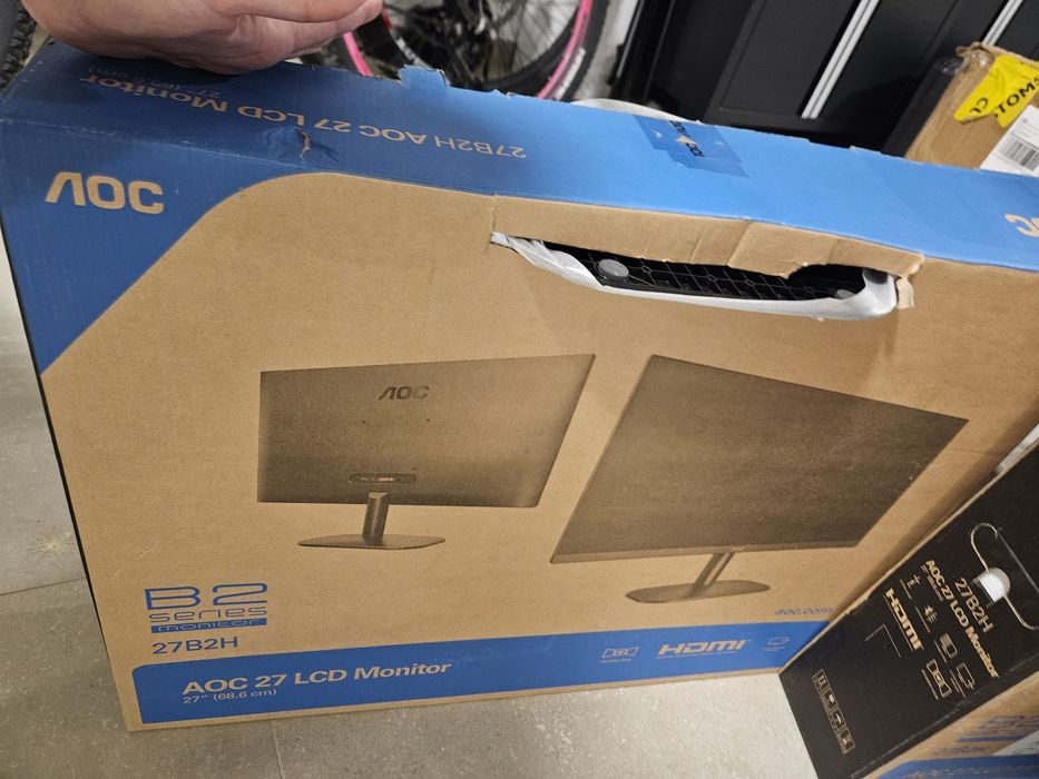 AOC 27 LCD Monitor HDMI 27B2H 27"