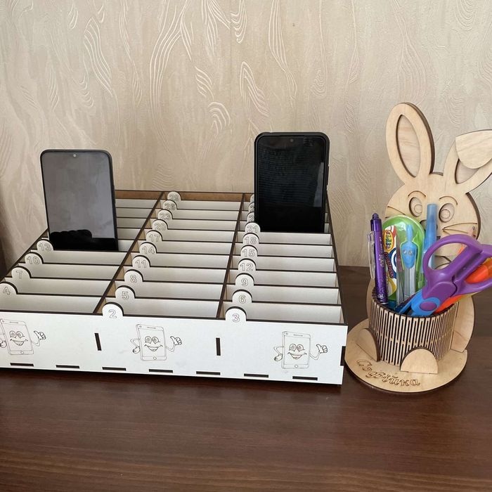 Акція! Органайзер для телефонів в школу