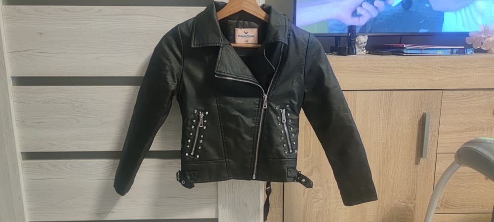 Kurtka eko skóra rozmiar 134-140