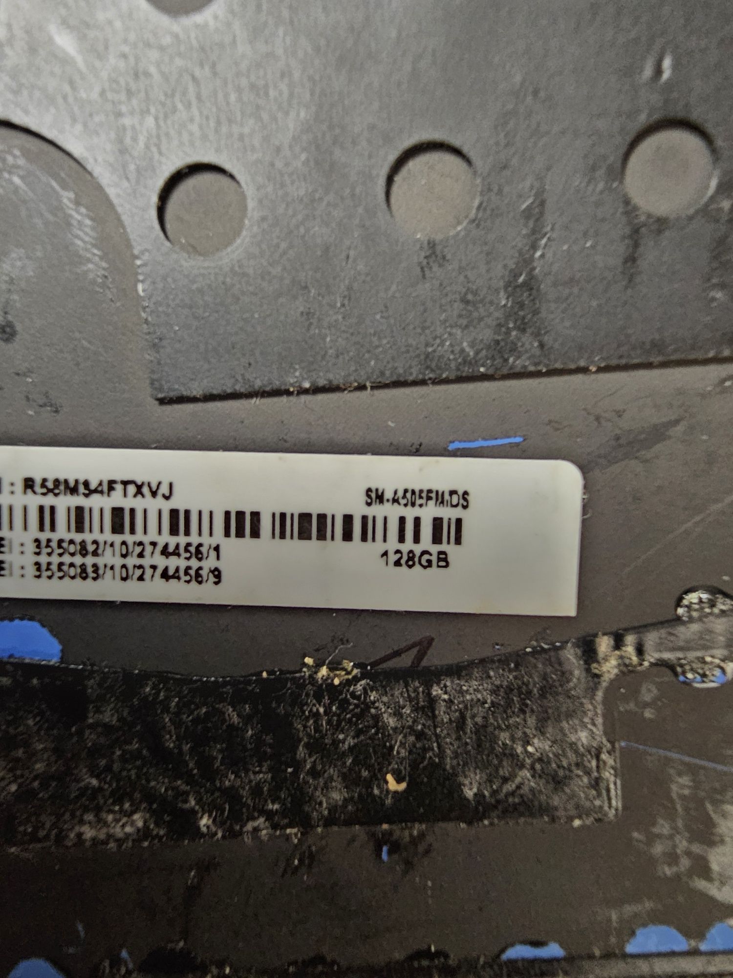 Продам смартфон Samsung A50 sm-a505fm/ds