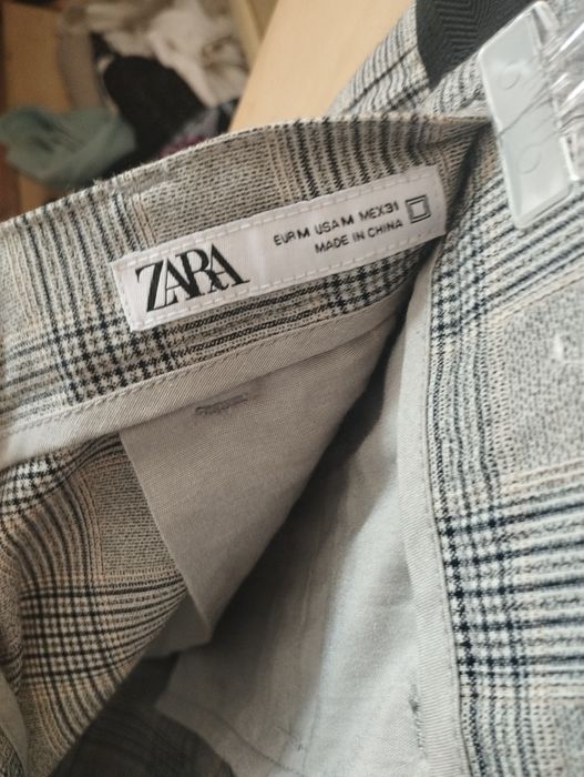 Spodnie męskie  marki ZARA rozm 42