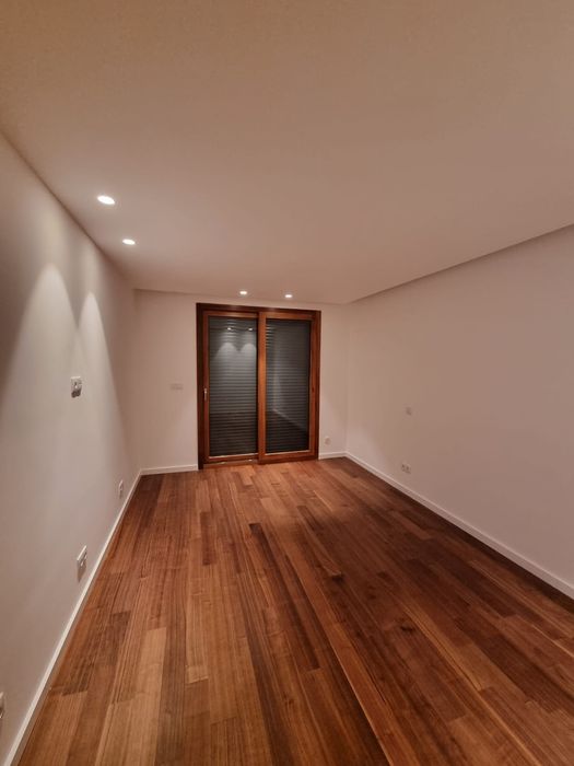 Remodelações,Reparações,pinturas,electricidade, montagem cozinhas etc