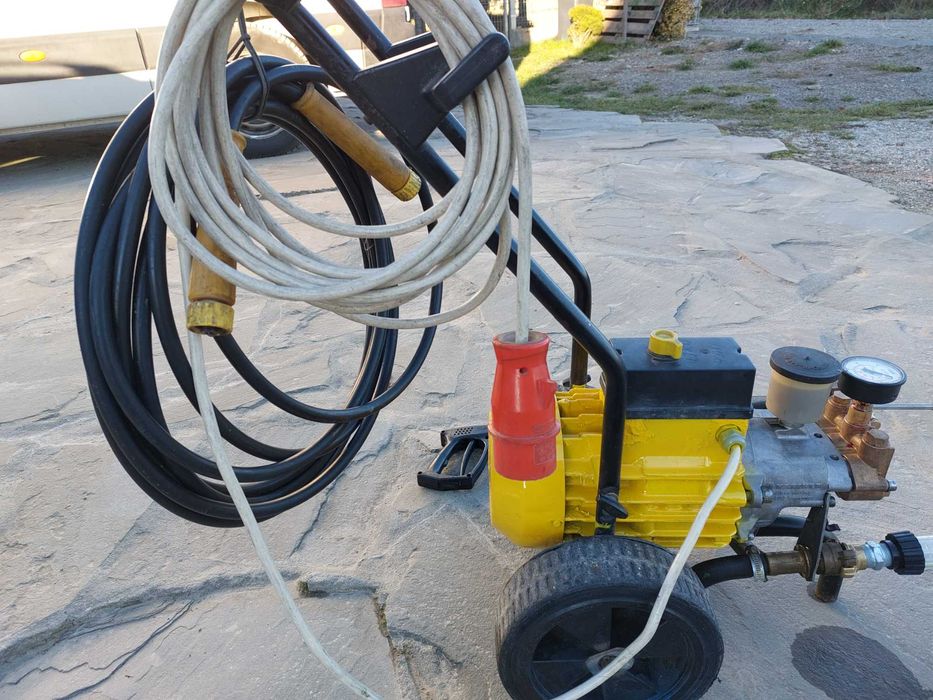 Myjka ciśnieniowa Karcher HD 820