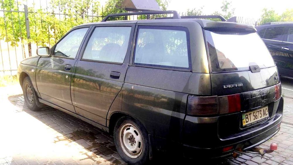 Лада 111 газ бензин 2006. в связи с виездом стоит на консервации