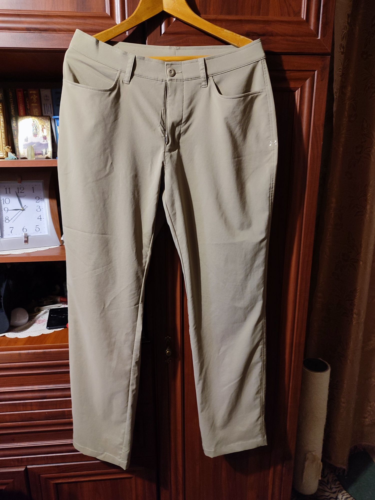 Штани жіночі Under Armour р. 34/32