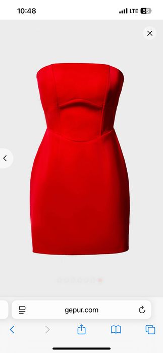 Червона сатинова сукня міні