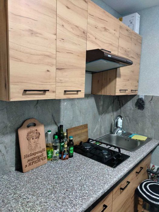 3-х кімнатна квартира в смт Новомиколаївка запорізької обл.