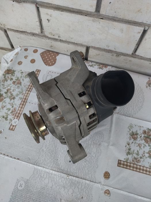 Продам генератор RNL 4197