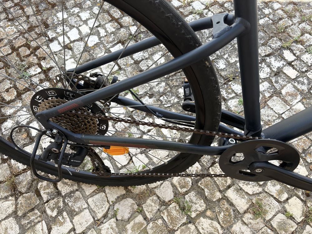 Bicicleta Trekking Riverside 500