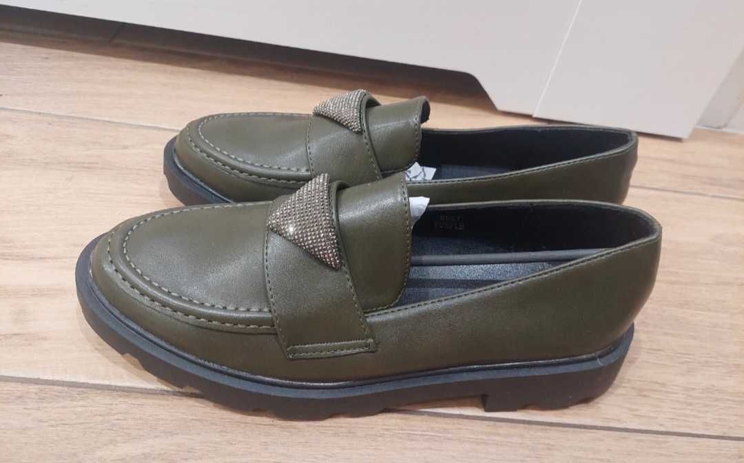 Nowe mokasyny damskie