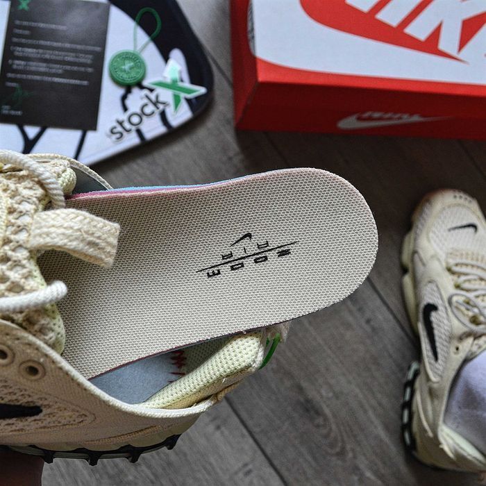 Мужские кроссовки Stussy X Nike Air Zoom Spiridon Cage 2 Fossil Stone
