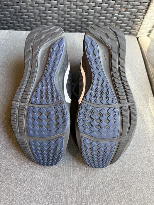 Кроссовки Nike NFL x Air Zoom Pegasus 40 Tennessee Titans