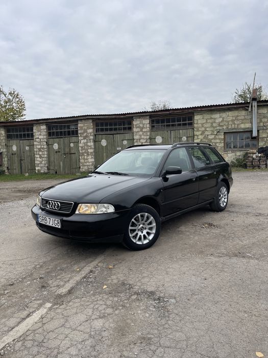Нерозмитнена Ауді А4 Б5 1.9 тді