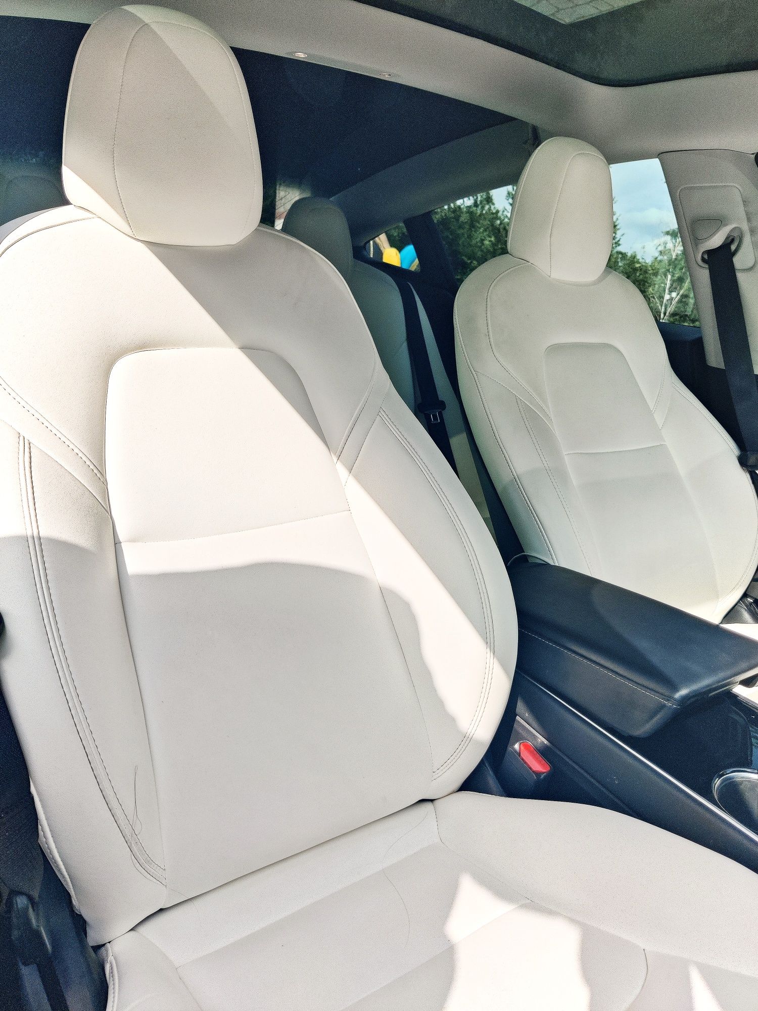 Tesla Model 3 Performance 2020рік 408 км запас ходу , швидка зарядка.