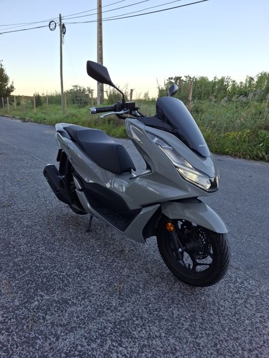 Honda PCX 125cc 2023