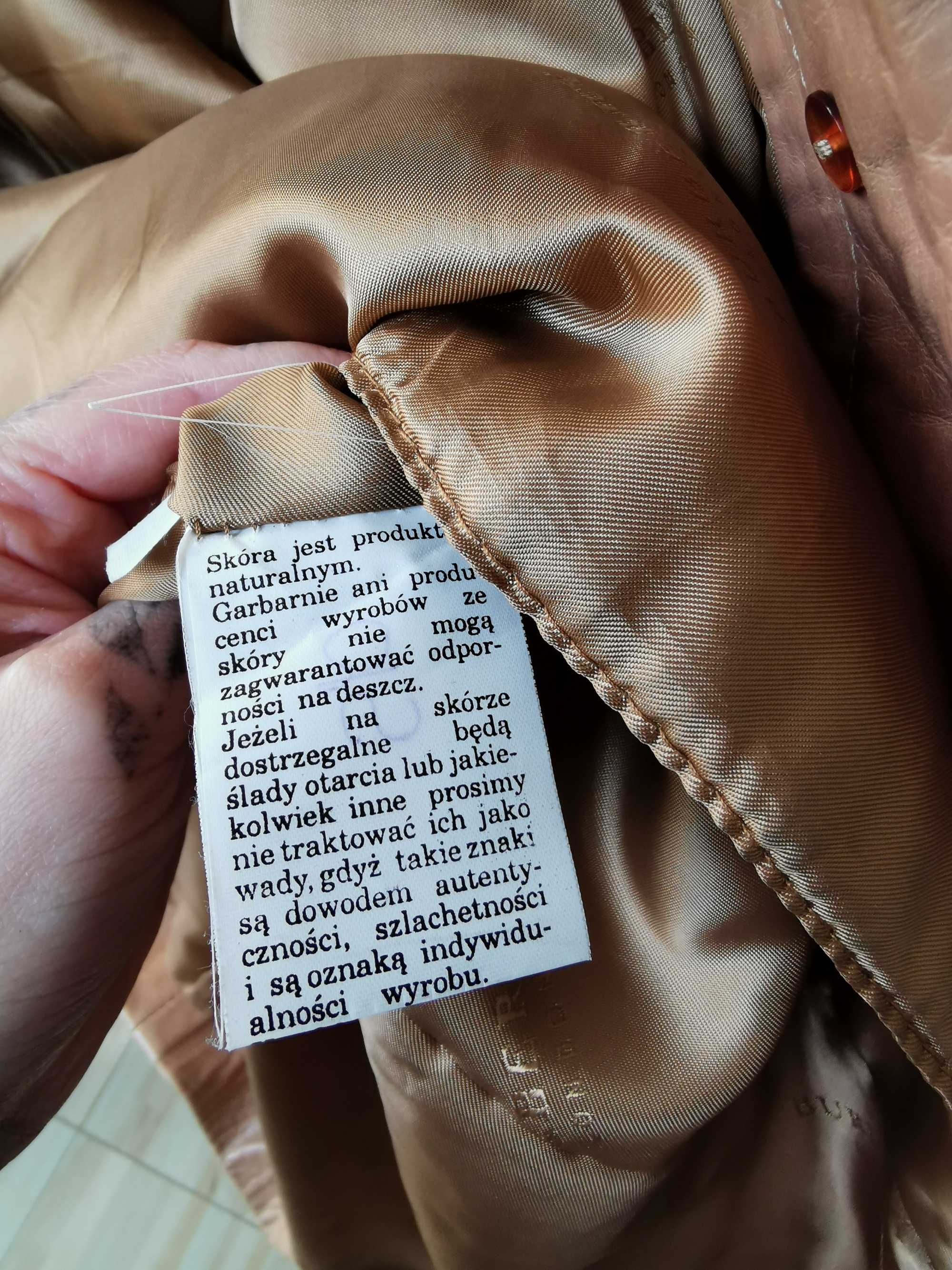 Skórzana kurtka beżowa kremowa z futerkiem