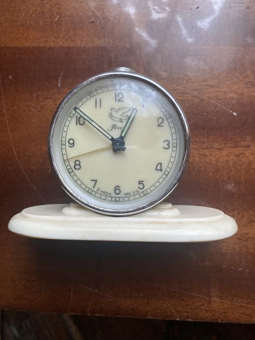 часы будильник мир ссср 1951 год