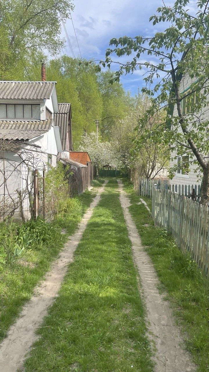 Продам дачу в Жавінці