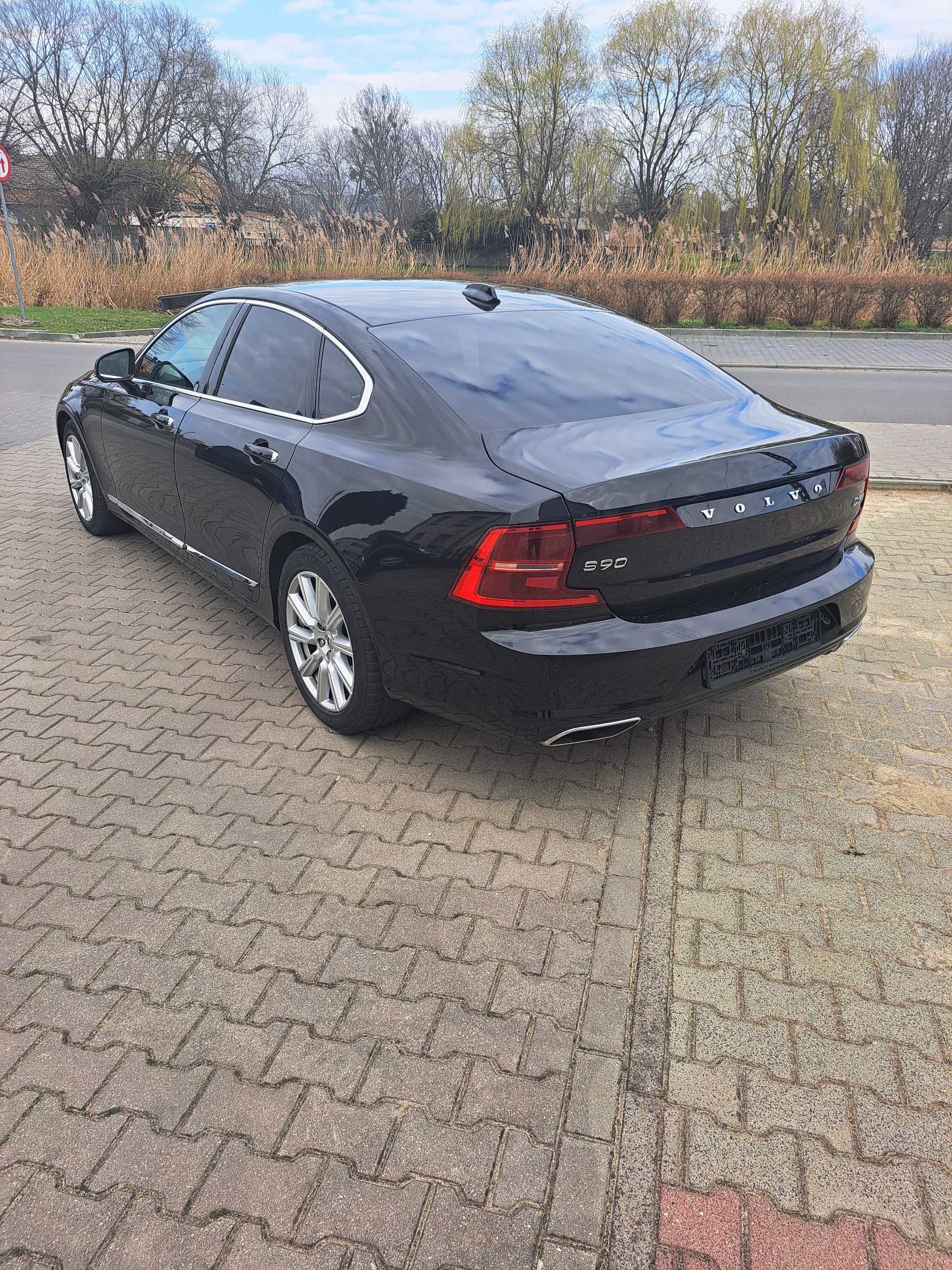 Volvo S-90 D-3 150 KM  2018 r  INSCRIPTION  AUTOMAT