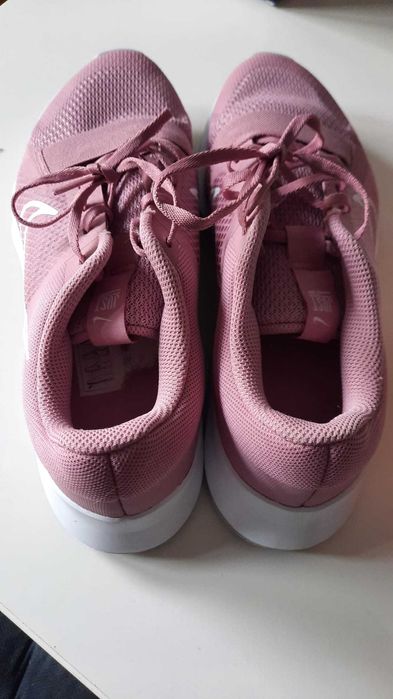 Women's Nike MC trainer rosa/branco, como novos (usados 1 vez)