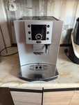 Automatyczny ekspres ciśnieniowy De'Longhi Perfecta Cappuccino